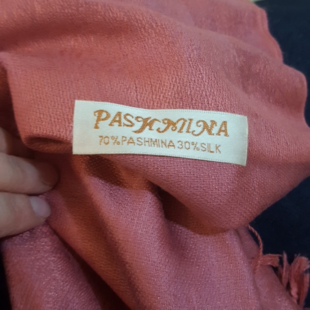 Beautiful shawl/scarf Pashmina